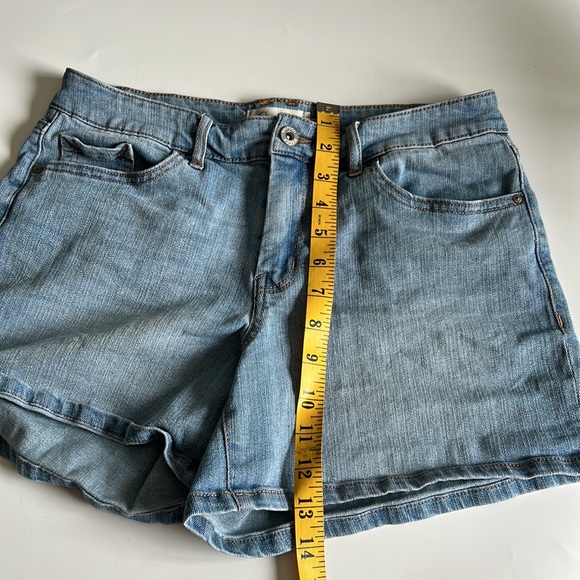 Jessica Simpson Low Rise Forever Short Shorts Blue  Denim Jean - Picture 9 of 11